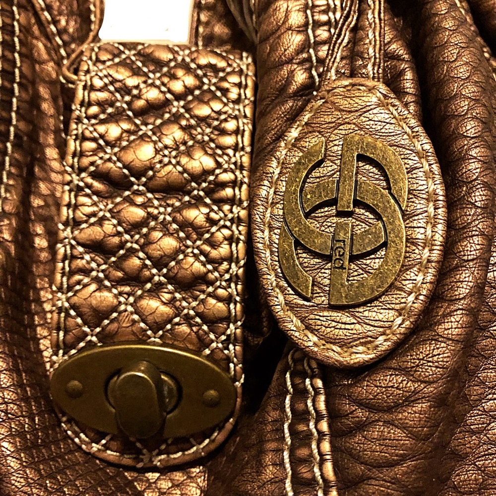 Bag-Tote, Rounded-Copper Brown Metallic - Picture 4 of 8